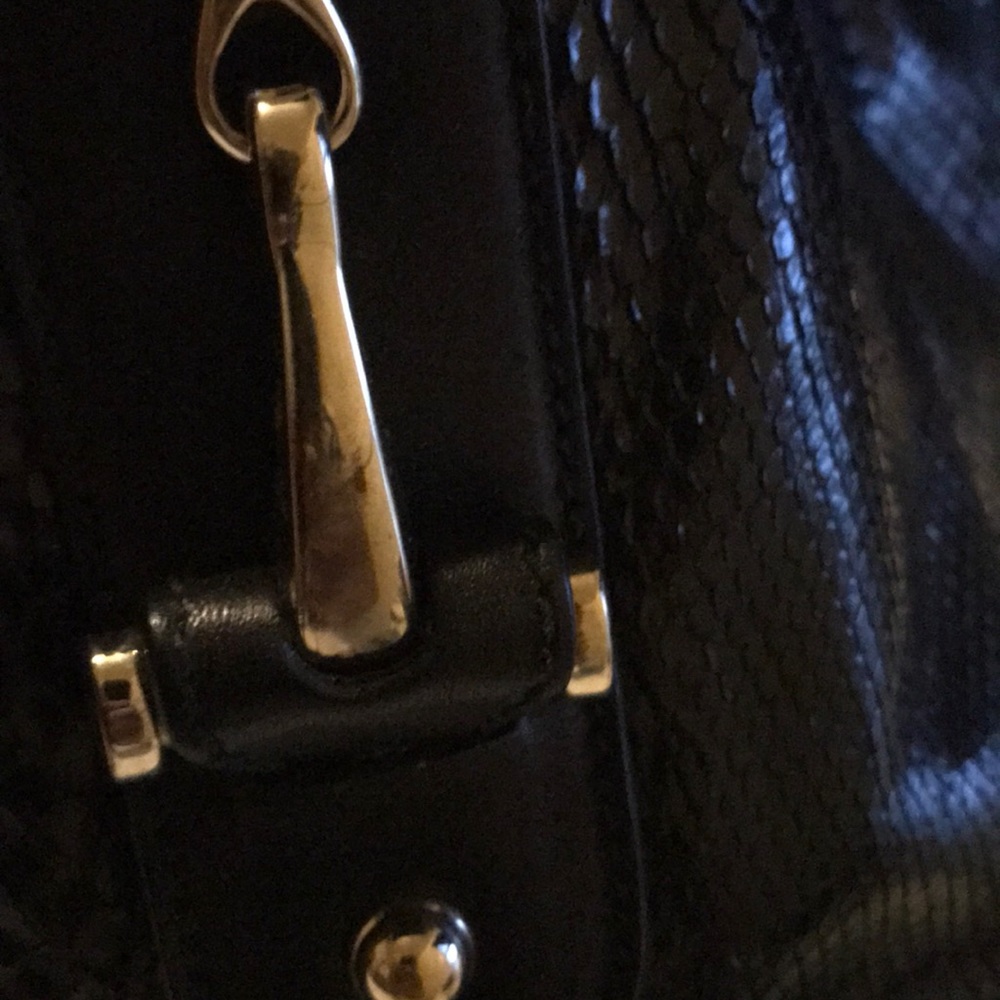 Gucci Pelham Python Snake Skin Medium Shoulder Bag - Picture 5 of 8